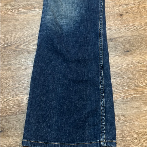 Levi’s Women’s Too Superlow 524 Jeans - Picture 2 of 9